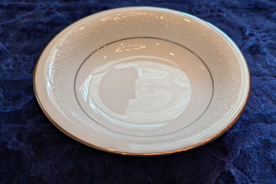 Noritake Buckingham Fruit Fowl W/ Raised Floral Pattern Platinum Trim #6438