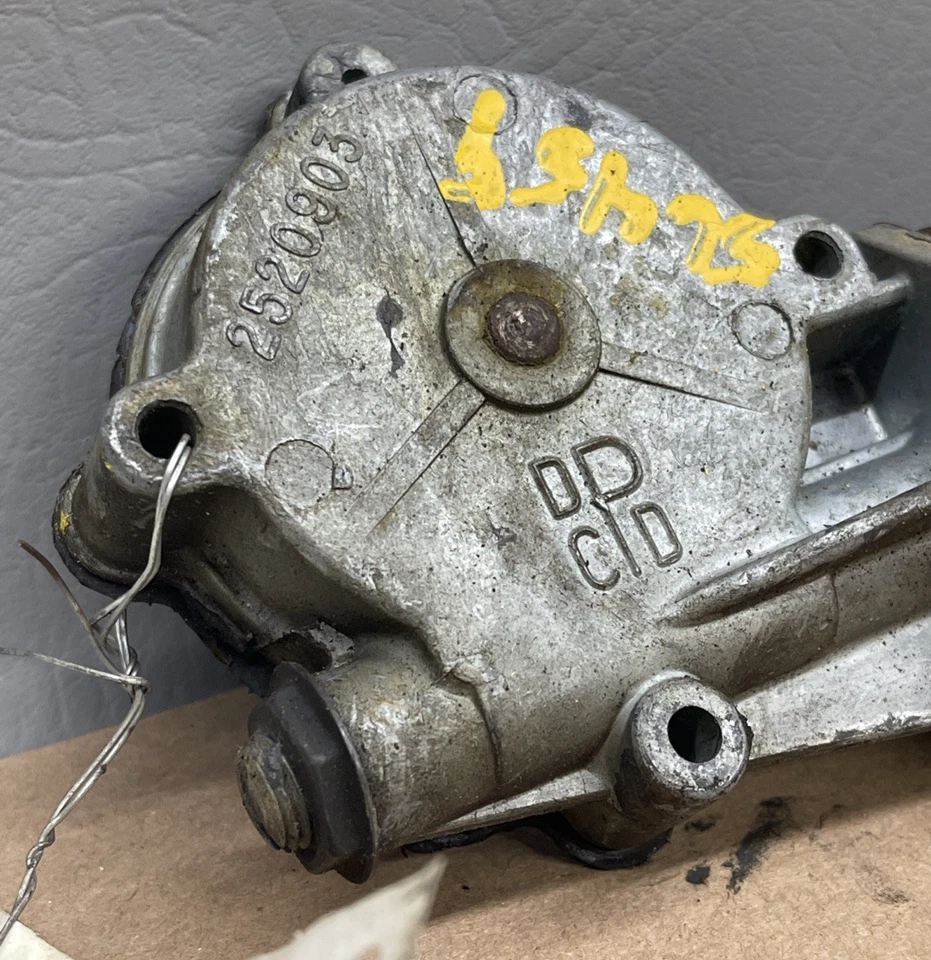 Chrysler Fifth Avenue 1983 motor de ventana eléctrica derecha OEM Foto 2 de 4