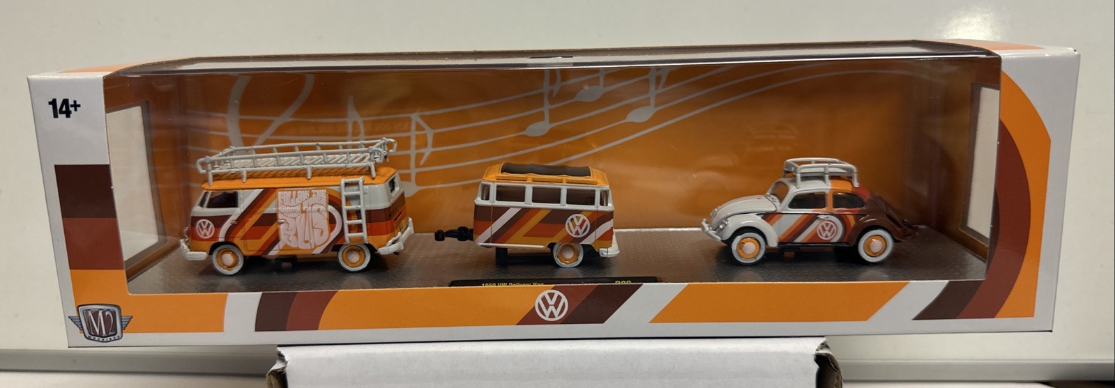 M2 Auto Haulers Series 90 : 1960 VW Delivery Van & 1953 VW Beetle Deluxe USA R90