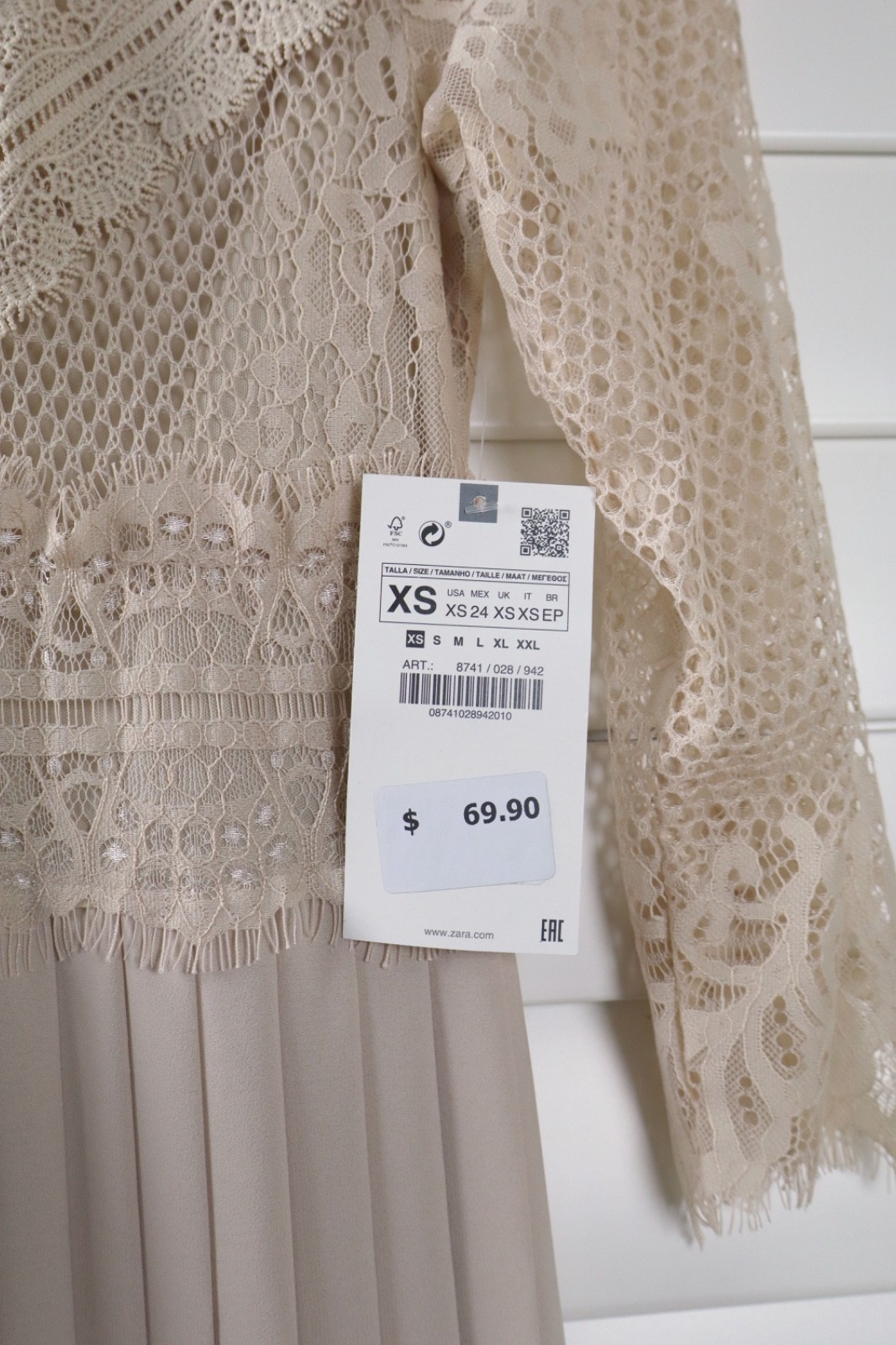 ZARA NWT $69 Beige Lace Gorgeous Sheer Trim Pleated Swing Dress Size XS thumbnail 6