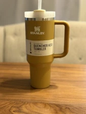 Stanley Quencher H2.0 FlowState Tumbler 40oz - Yarrow Mustard w/ Lid & Straw