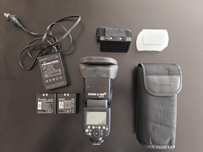 Flashpoint Zoom Li-ion R2 TTL for Nikon with  two batteries and extras 