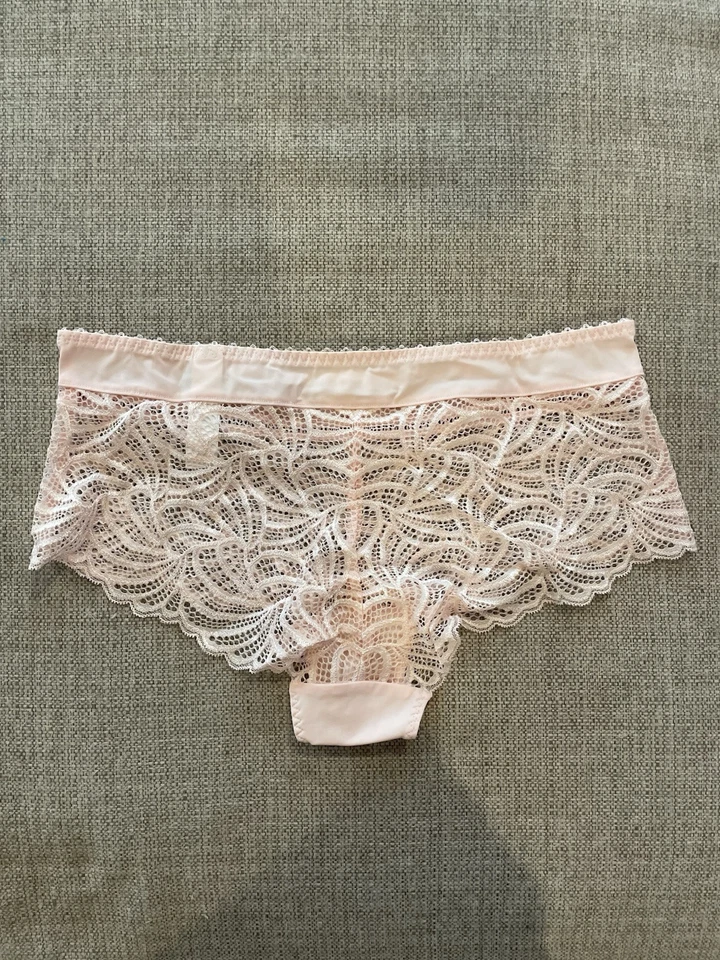 Panty de encaje favorecedor Vanity Fair para mujer talla US M rubor suave cintura elástica nueva Foto 3 de 4