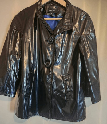 O5 Focus 2000 polyurethane shiny black rain jacket, blue lining, button up