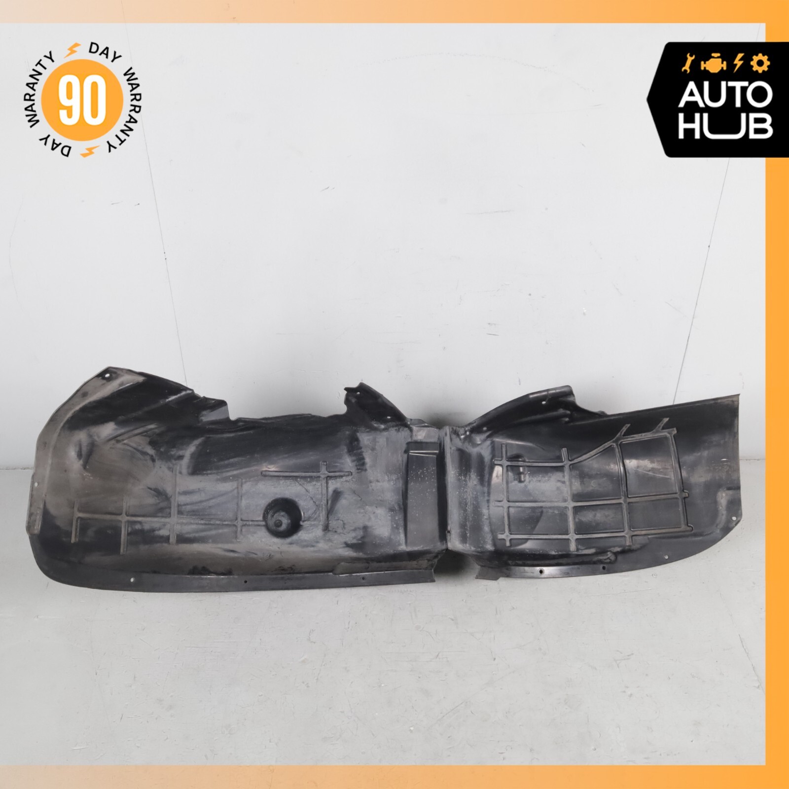 2018 Maserati Levante M161 Rear Right Side Fender Liner Splash Shield OEM 64k