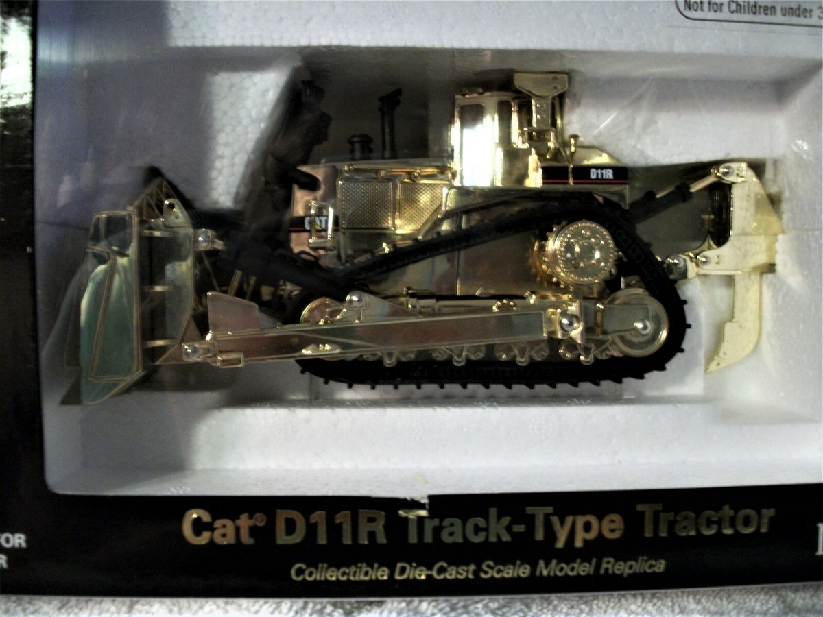 Norscot Diecast Cat D11R Track-Type Tracker 1:50 #55062 75th