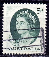 TIMBRE  AUSTRALIE   ELISABETH II   OBLITERE