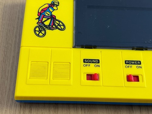 Grandstand BMX Flyer Vintage Game - Dim LCD Backlight -👽👾Retro Gift Idea👾👽 - Bild 17 von 24