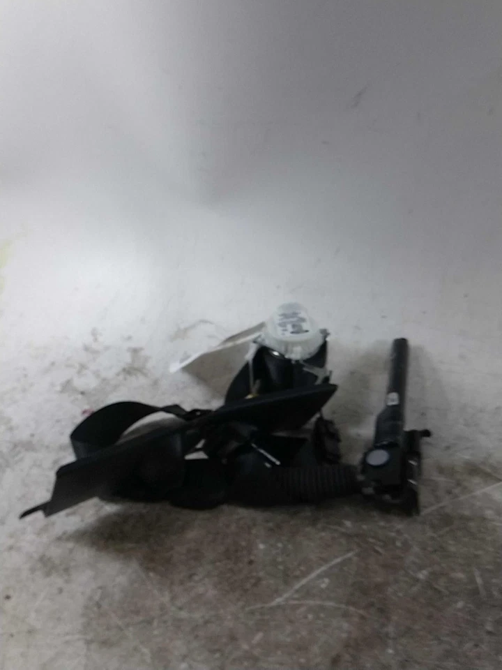 2018 Ford Explorer OEM Blue Seat Belt Driver Buckle 53K Miles FB5Z7861203AA - Image 2 of 4