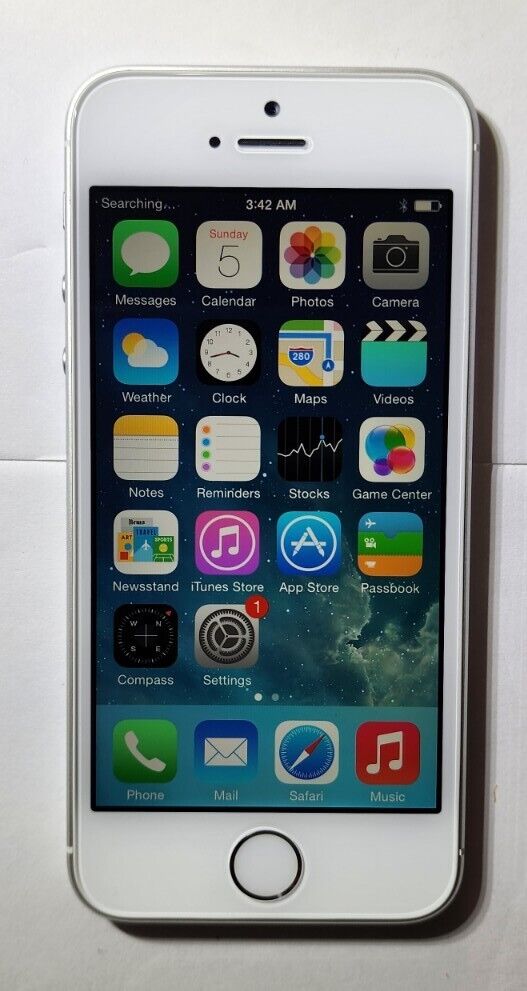 Rare IOS 7.1.2 Apple iPhone 5s - 16GB - Silver GSM UNLOCKED Rare IOS 7.1.2 Apple iPhone 5s - 16GB - Silver GSM UNLOCKED