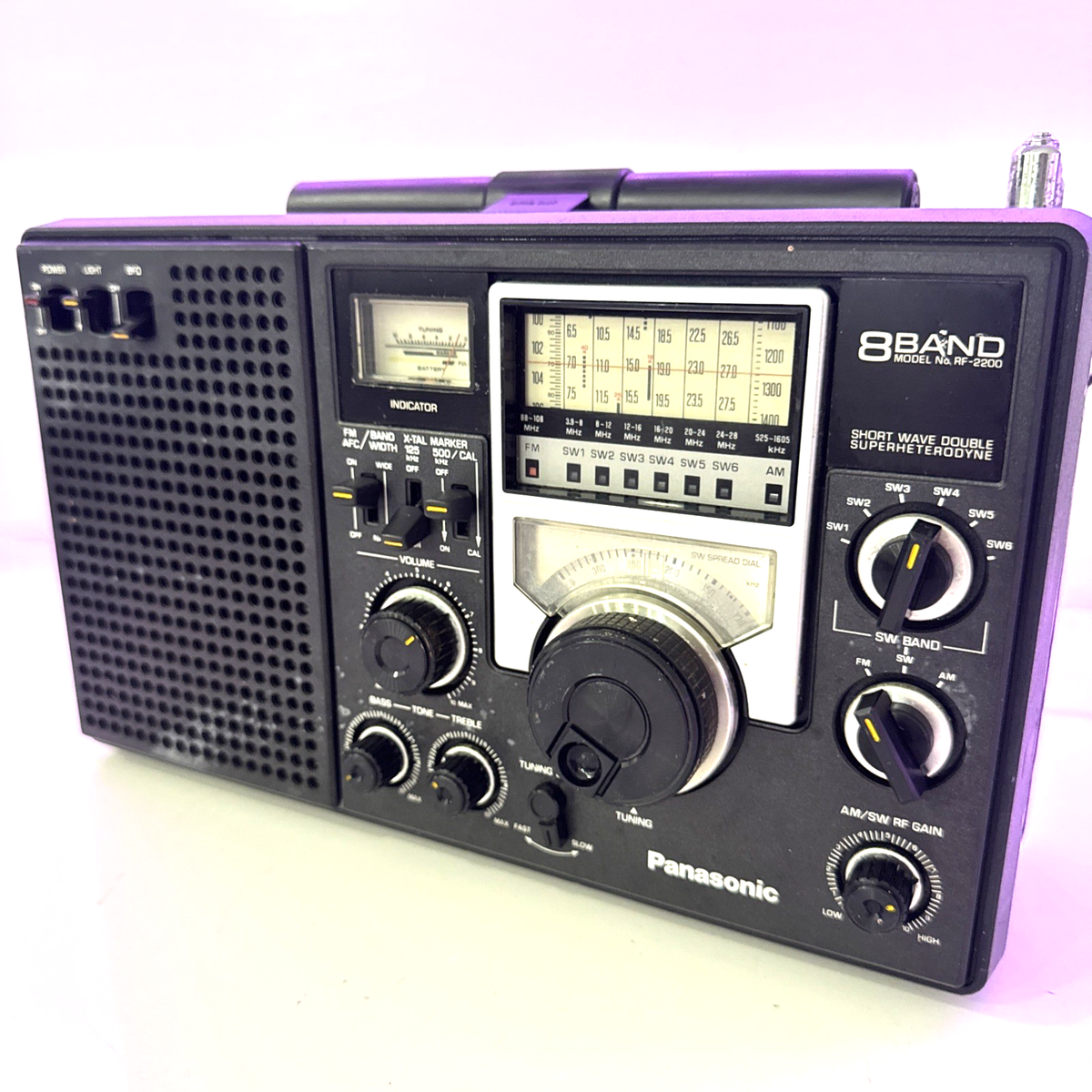 パナソニックラジオチューナー 本体 COUGAR2200 National Panasonic RF-2200 Cougar 8-Band Receiver FM/MW/SW1–SW6