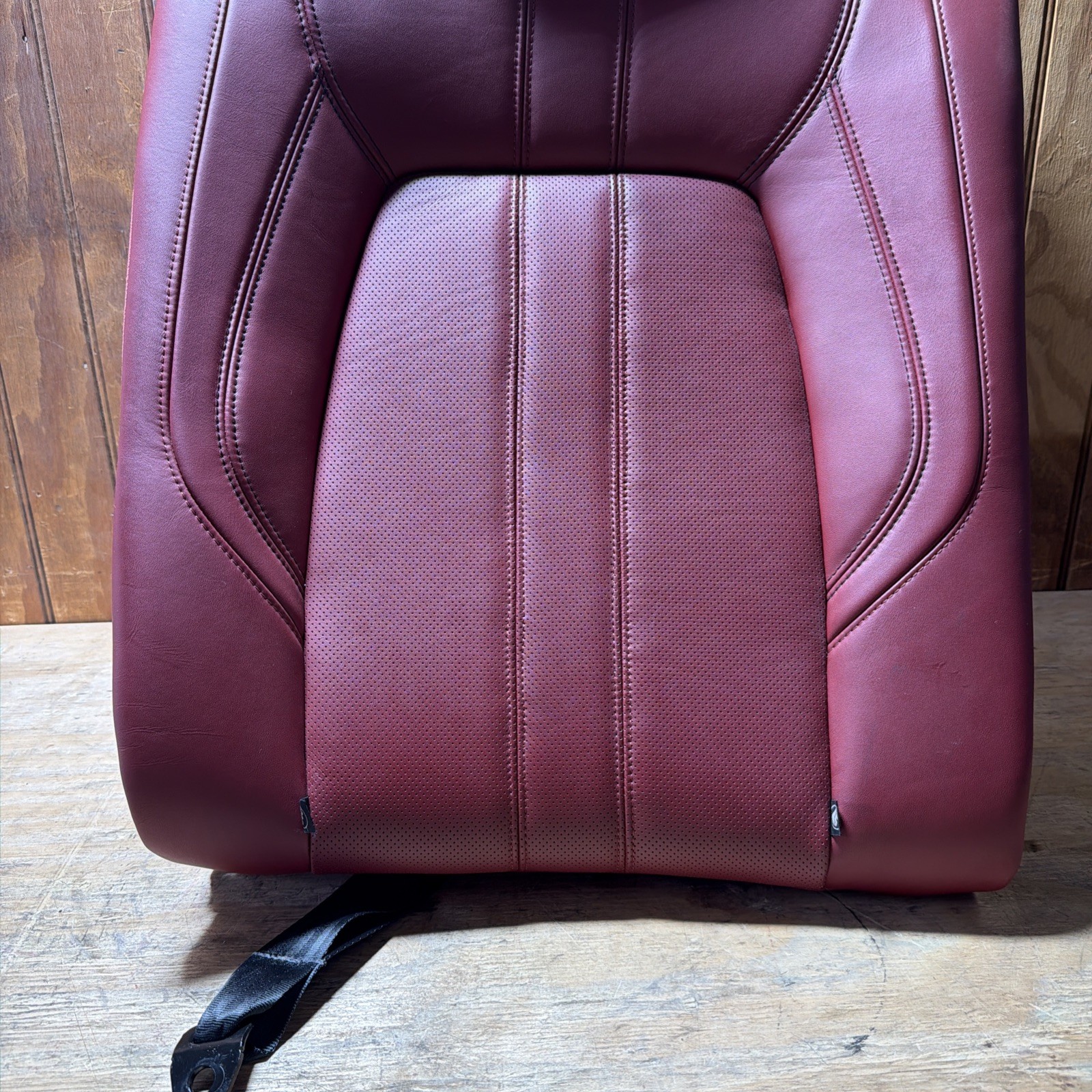 2014-2017 MASERATI GHIBLI M157 REAR 2ND ROW RIGHT SEAT CUSHION BACKREST RED OEM