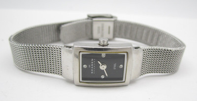 Women Skagen Steel Quartz WR Analog 14mm Tank Watch (H828) ''New Battery''