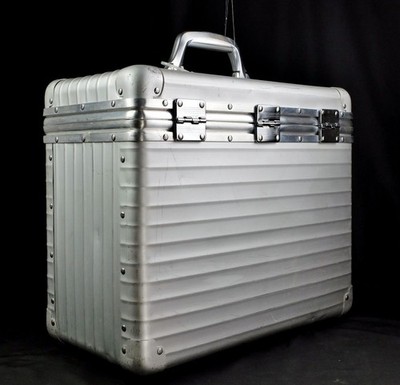 RIMOWA Topas Pilot Case 38L Silver Aluminum Suitcase Trolley