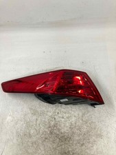 2013 Kia Optima Left LH Tail Light Assembly EX Quarter Panel Mounted L.