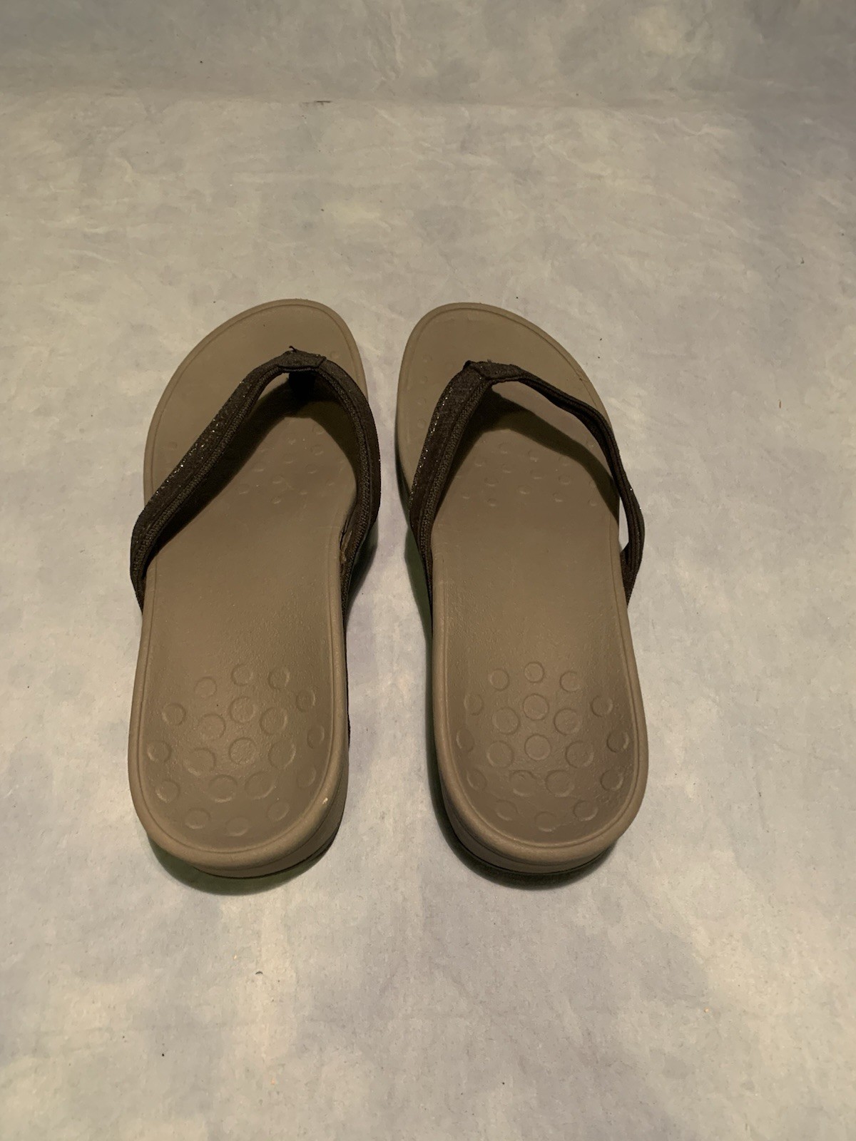 Vionic Flip Flops Podiatrist Designed Womens Size… - image 1