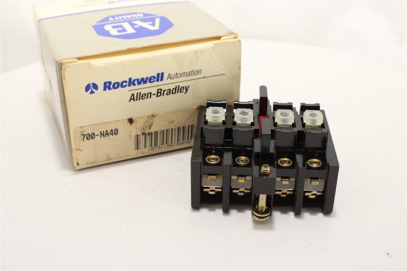 Allen-Bradley 700-NA40 700-N Front Deck Contact Cartridge | 4NO | 10A | 300V AC