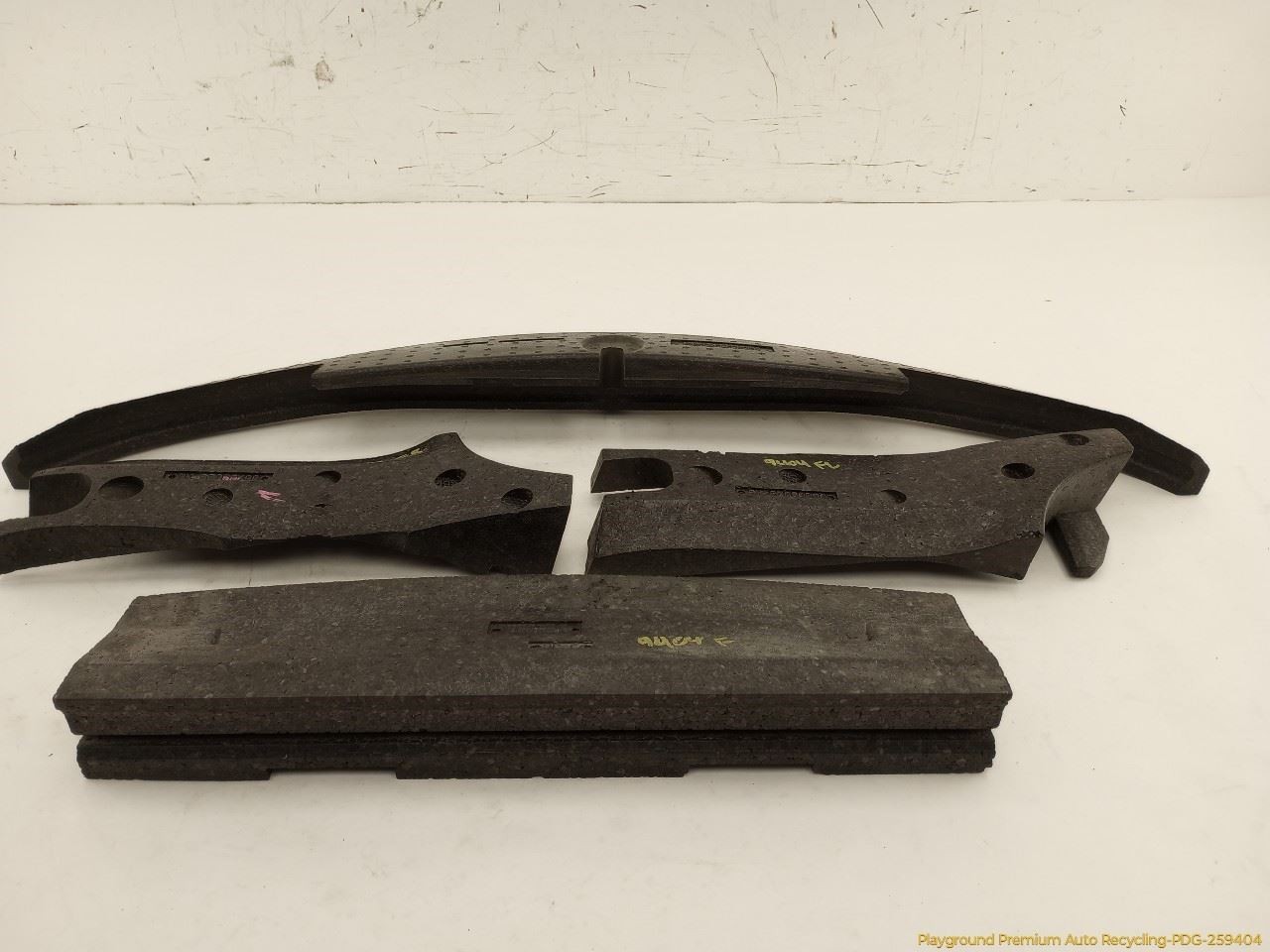 Maserati Quattroporte 2003-2008 Front Right Front bumpers Set