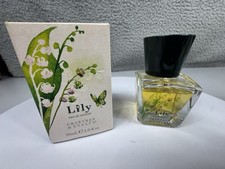Lily Crabtree & Evelyn 香水- 一款2011年女用香水