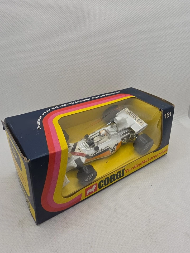 Corgi Toys Original No 151 YARDLEY McLAREN M19A F1 with BOX 1973 WHIZZWHEELS Vgc - Image 3 of 4
