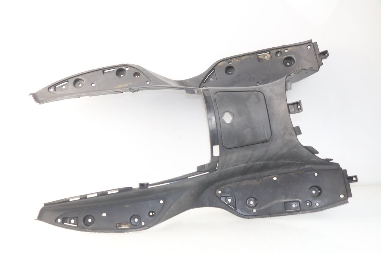 FLOOR PANEL - SUZUKI UC EPICURO 125 (1999 - 2003)
