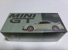 MINI GT 1/64 Nissan Skyline GT-R R34 V Spec II Nur Millennium Jade New