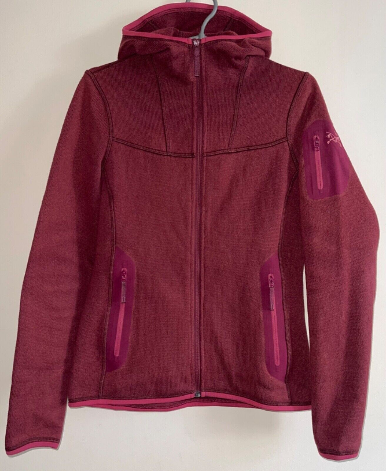 ARC'TERYX COVERT HOODY JACKET ALPENEX FLEECE POLARTEC WOMENS XSMALL CHERRYWINE