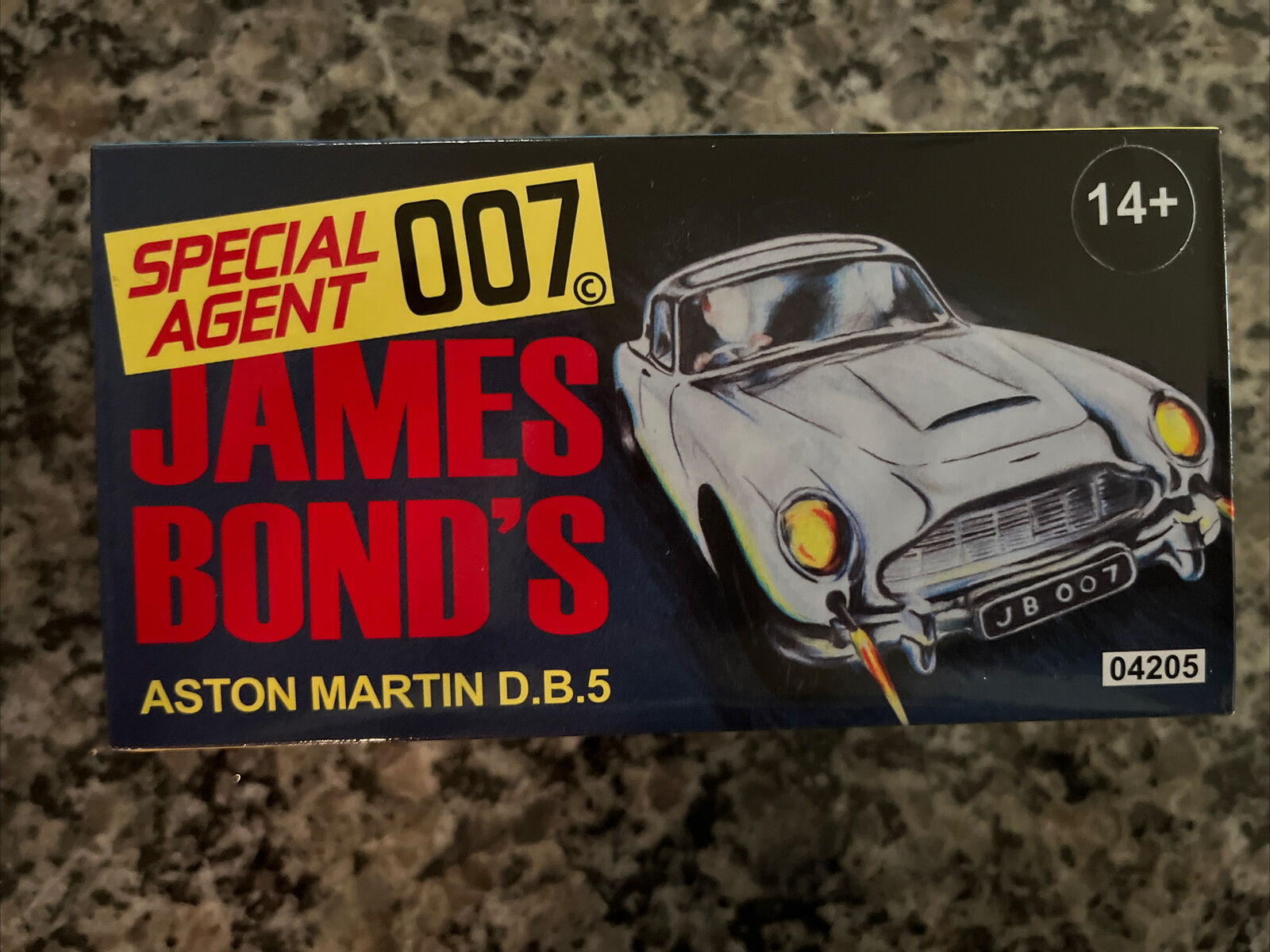 2014 CORGI TOYS SPECIAL AGENT 007 JAMES BOND'S ASTON MARTIN