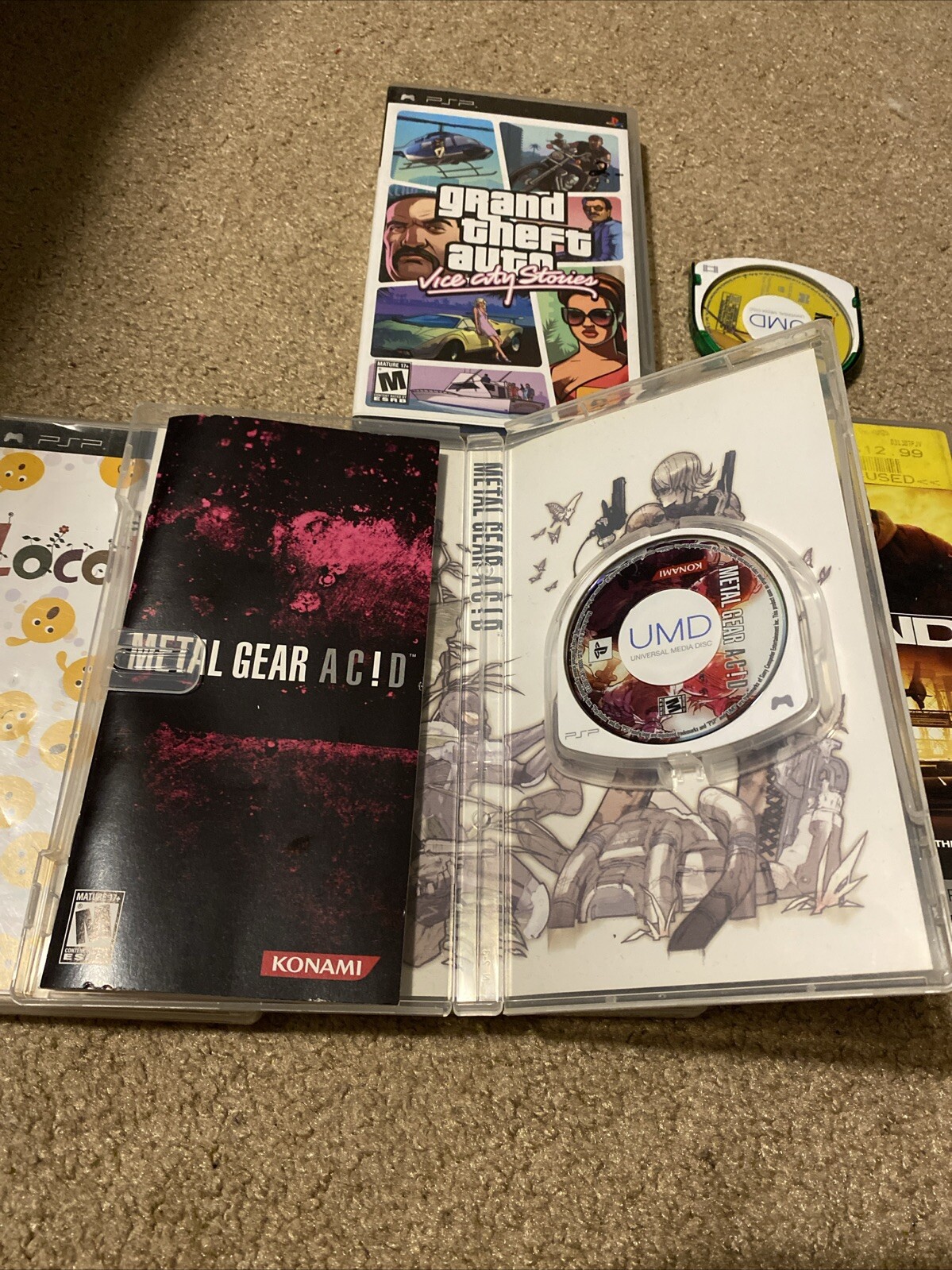 PSP Game Lot of 6 Titles (includes Maps And Booklets), Metal gear acid, GTA VICE