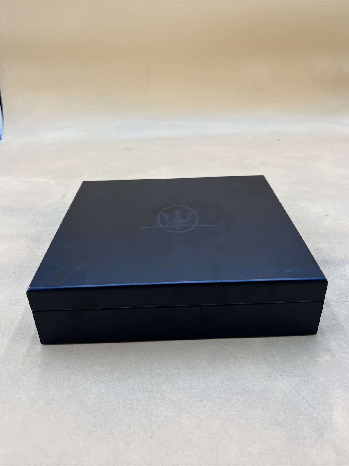 MASERATI TROFEO LEVANTE PRESS BOX WITH CHIAVE USB 16 GB TECHNICAL DOCUMENT