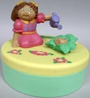 Vtg Cabbage Patch Kid Trinket Jewelry Box Lid Plastic Girl Watering Can CPK 80s