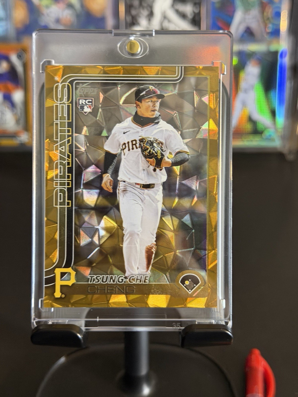 2025 Topps Update Tsung-Che Cheng (RC) Gold Diamante /50 #US72 Pirates