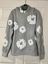 Denim Tears The Cotton Wreath Sweatshirt – Size L–⚡ Fast Ship • Arrives before🎄