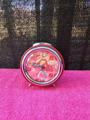 Clicks 2005 Strawberry Shortcake Analog Alarm Clock Model 72STB00323