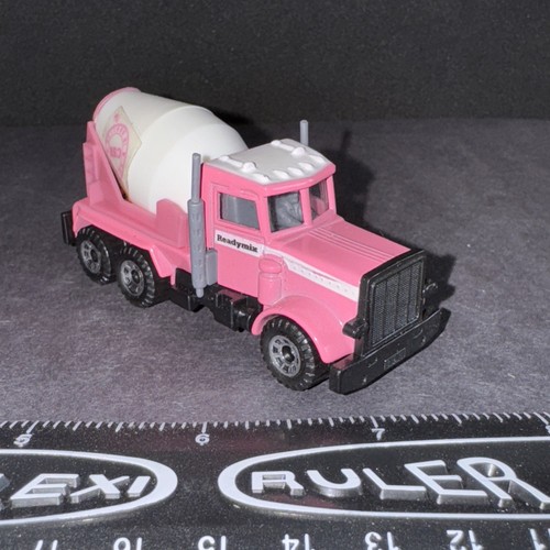 Vintage Matchbox SF Australian Peterbilt miscelatore cemento rosa - senza scatola raro HTF - Foto 2 di 14