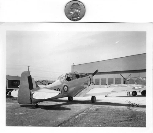 WW2 WWII RAF British Royal Air Force Military Press Photo T6 Texan / Mk2 Harvard