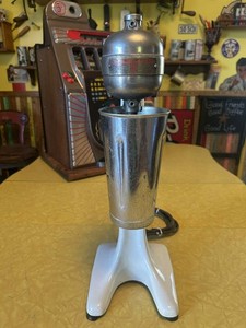 Vintage Hamilton Beach Milkshake Malt Mixer No. 8 With Original Cup