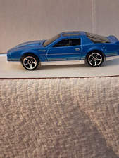 Hot Wheels 1984 Pontiac Firebird Trans Am Diecast Car 164 Bluewhite Unboxed