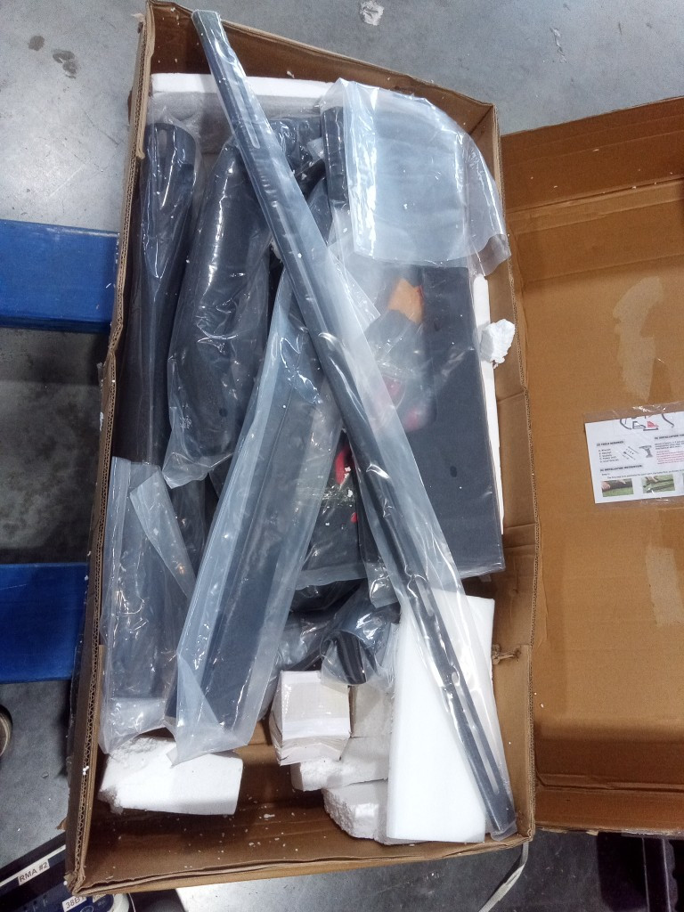 Roll Sport Bar Adjustable Chase Roof Rack Bed Bar For Tacoma/Frontier/Ridgeline