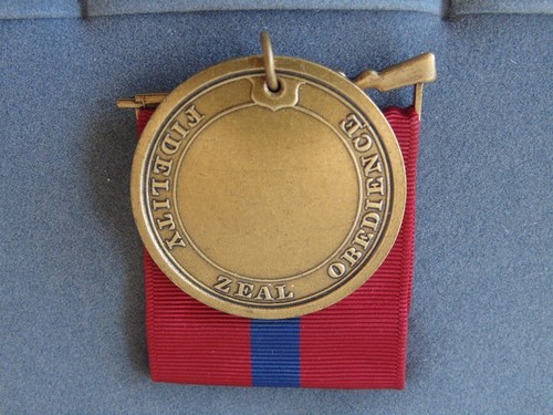 USMC USN ARMY USCG USAF GOOD CONDUCT FULL SIZE MEDAL WITH MOUNT 6B - Picture 3 of 3