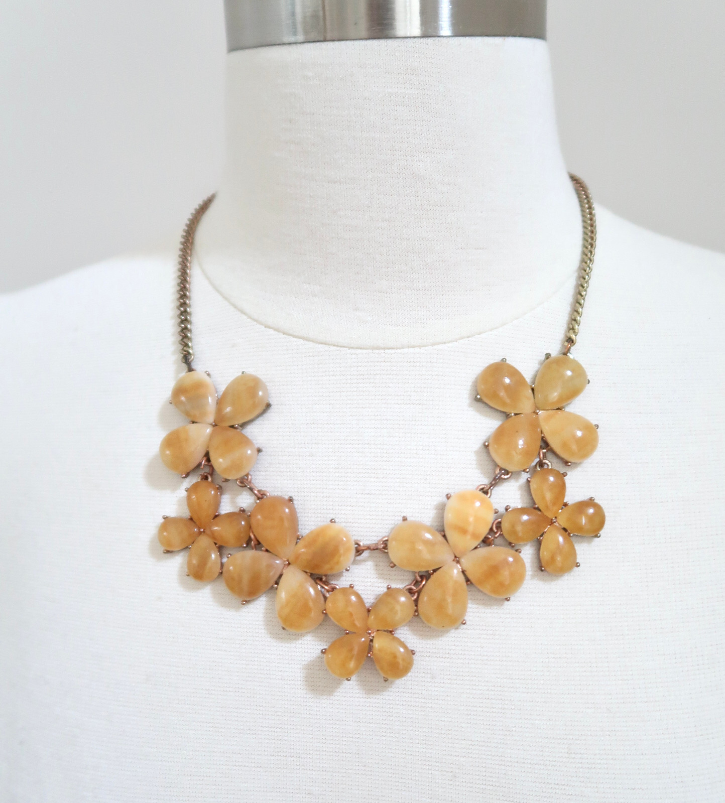 Stone Flower statement necklace - image 1