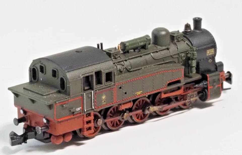 88941 MARKLIN Z-scale Era 1 KPEV Tank Locomotive class T 16.1, 5 pole motor - Image 2 of 4