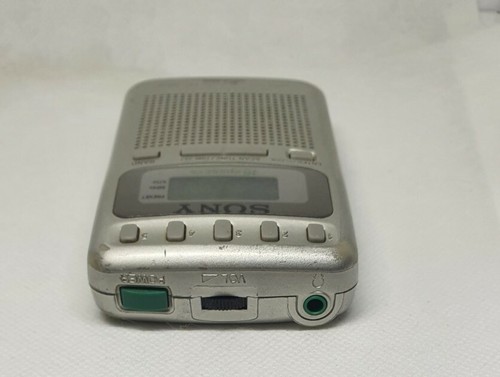 SONY SRF-M806 FM STEREO/AM RADIO . - Picture 3 of 7