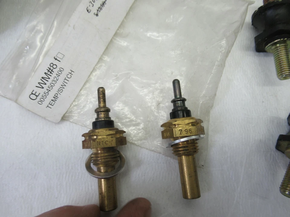 Vintage Mercedes E300 Diesel Coolant Temperature Sensor, 005 545 03 24 - Image 4 of 4