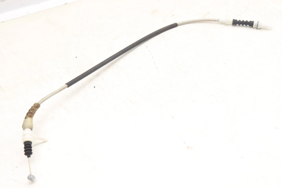 2013-2015 宝马 ACTIVEHYBRID 7 - 外门把手释放/鲍登电缆 — 第 4/4 张图片