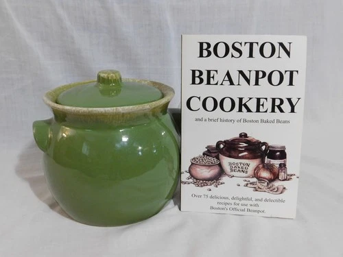 Vintage Hull Bean Pot with lid GREEN DRIP GLAZE oven proof 7 inch plus cookbook