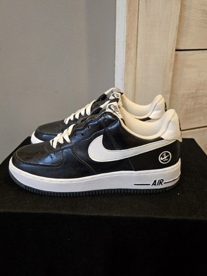 RARE, 2005 NEW DS NIKE AIR FORCE LOW ''MATRIX CHOSEN ONE'' SIZE 9. NEW
