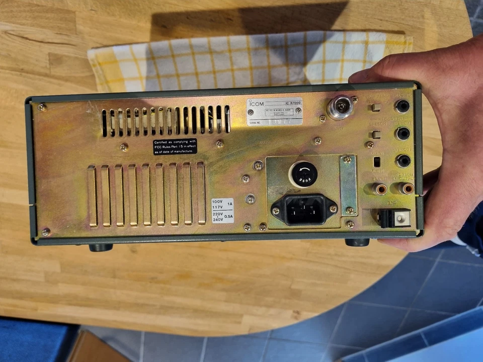 ICOM IC-R7000 - Bild 4 von 4