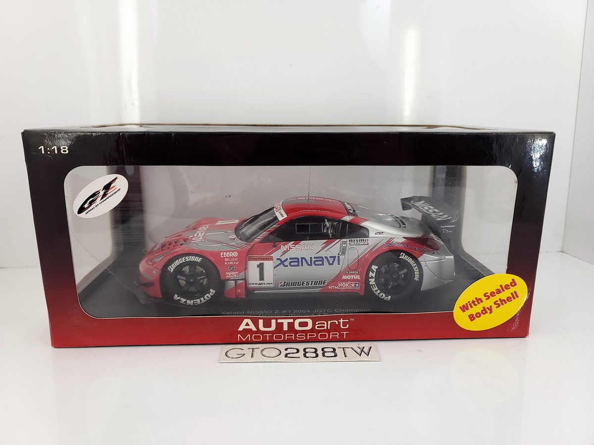 AUTOart 1:18 XANAVI Nissan Nismo Fairlady Z #1, 2004 JGTC Champion