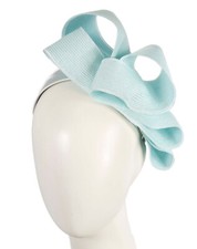 Light Blue spring racing large loops fascinator by Max Alexander. 100 AU Seller
